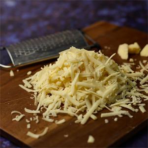 Grated Mature White Cheddar