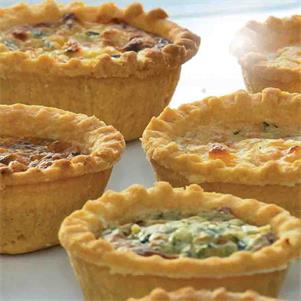 Mini Vegetarian Quiche Selection (21g each)