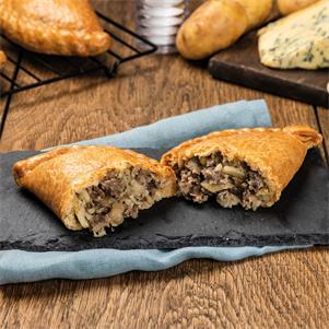 Steak & Stilton Pasty (ready to bake)