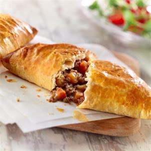 Large Beef & Vegetable Pasty