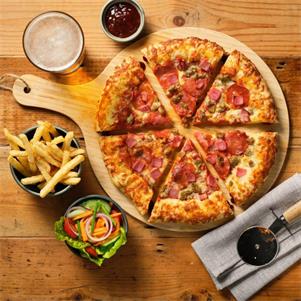 12" Stuffed Bbq Sauce Meat Feast Pizza