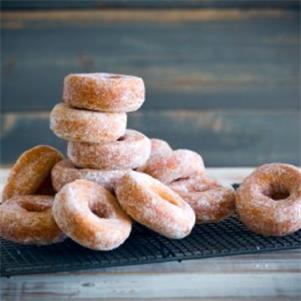 Sugared Ring Doughnuts (62g)