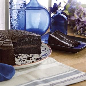 Vegan Chocolate Fudge Cake 2 Layer