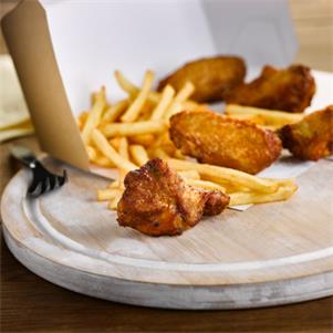 Hot 'n' Spicy Chicken Wings (25-28 pieces)