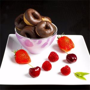 Mini Chocolate Ring Doughnuts (14g)