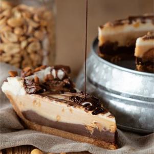 Choc Peanut Butter Pie with Peanut Butter Cups